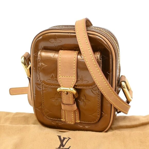 LOUIS VUITTON Christie PM Shoulder Bag Monogram Vernis Bronze M91111